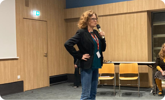 Participants à un atelier de théâtre forum Incandesens à Nantes